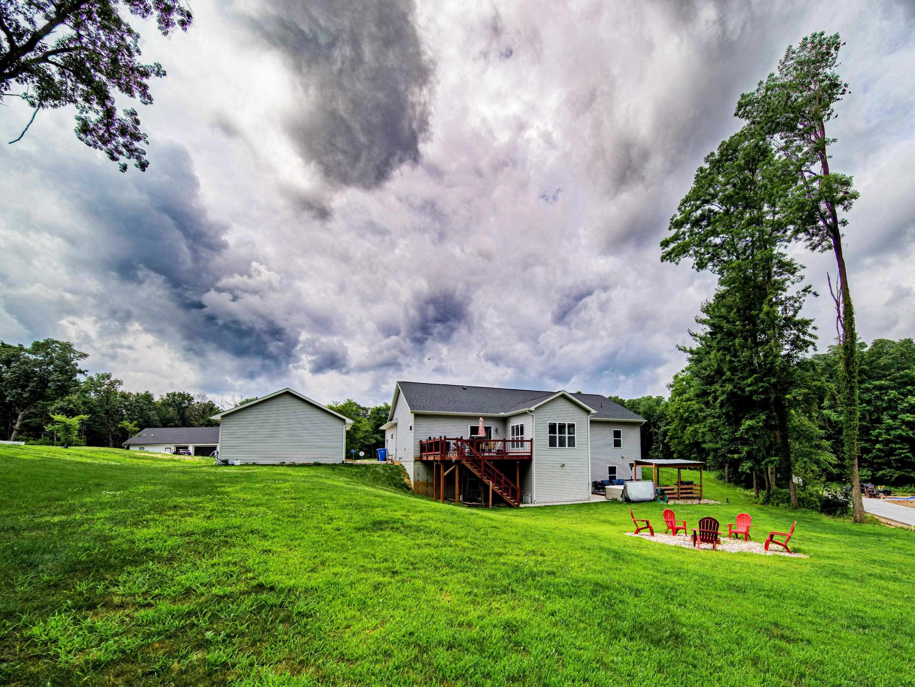 Wisconsin Dells, Wisconsin 53965, United States, 5 Bedrooms Bedrooms, ,3 BathroomsBathrooms,Residential,Active,177619