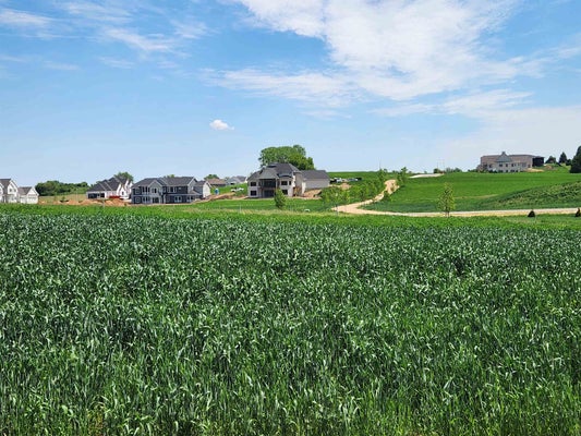 JO ANN CT, SUN PRAIRIE, WI 53590 - Image 98bcfbe8ca45e0d6f817d60bcebb1937/1324639925