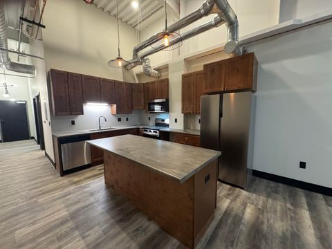 Photo of 200 W College Avenue 306 #306, Appleton, WI 54911 (MLS # 2018916)