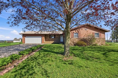 Photo of 201 Dougherty Court, Ridgeway, WI 53582 (MLS # 2022031)