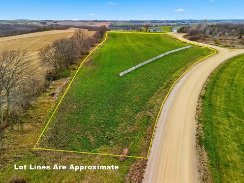 Photo of Lot 24 Ringhand Road, Monticello, WI 53570 (MLS # 2014330)