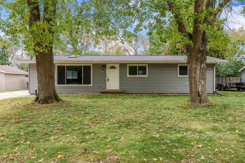 Photo of 1831 Hoover Street, Janesville, WI 53545 (MLS # 2011162)