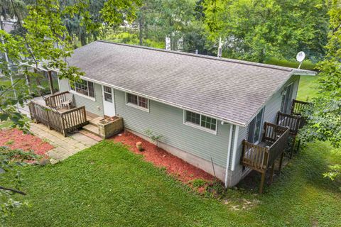 Tiny photo for 604 Halbert Street, Green Lake, WI 54941 (MLS # 2007738)