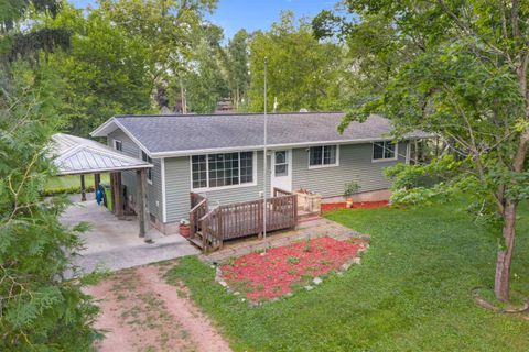 Tiny photo for 604 Halbert Street, Green Lake, WI 54941 (MLS # 2007738)