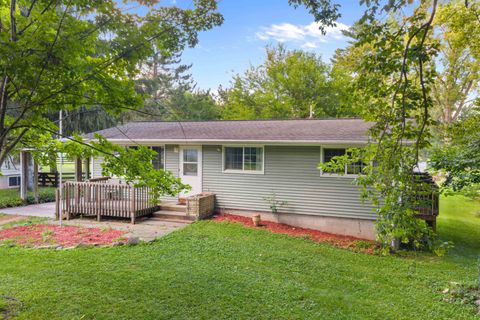 Tiny photo for 604 Halbert Street, Green Lake, WI 54941 (MLS # 2007738)