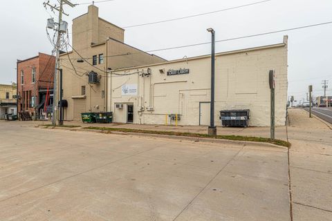 Tiny photo for 904 17th Avenue, Monroe, WI 53566 (MLS # 2013128)