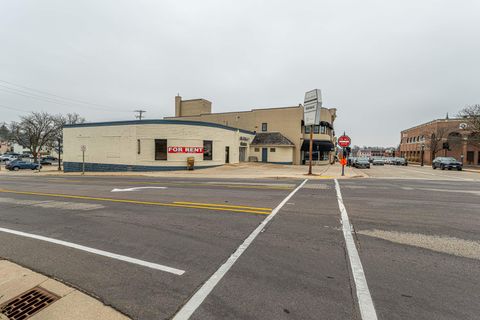 Tiny photo for 904 17th Avenue, Monroe, WI 53566 (MLS # 2013128)