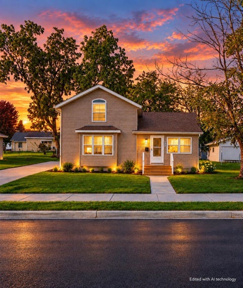 Photo of 326 Seward Street, Ripon, WI 54971 (MLS # 2033974)