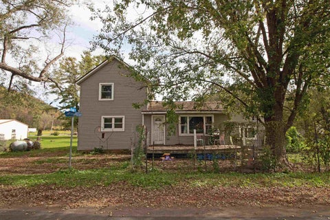 Photo of 25303 Jefferson Street, Richland Center, WI 53581 (MLS # 2033768)