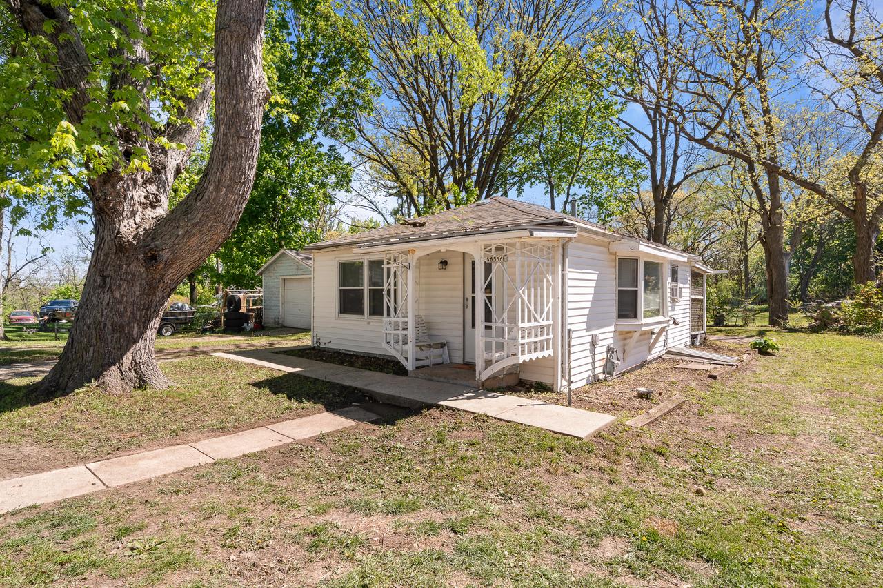 Photo 1 of 30 — N6566 Elder Road, Delavan, WI 53115