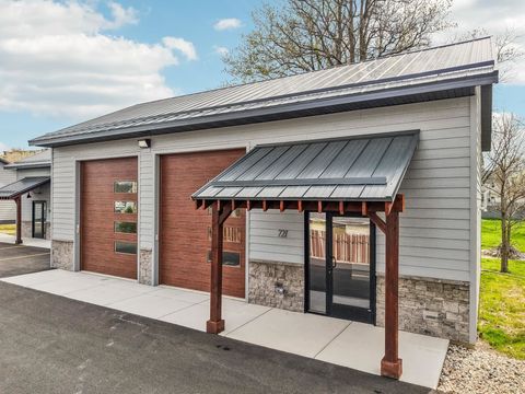 Photo of 721 W Main Street, Watertown, WI 53094 (MLS # 1999256)