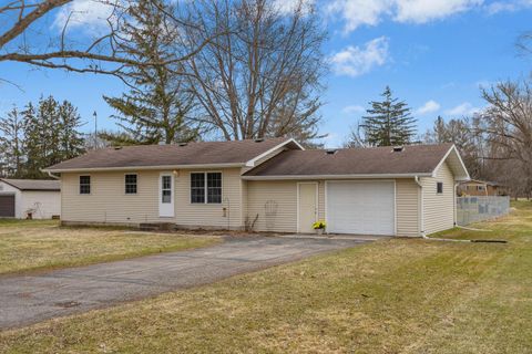 Photo of 247 Monroe Street, Westfield, WI 53964 (MLS # 2020211)