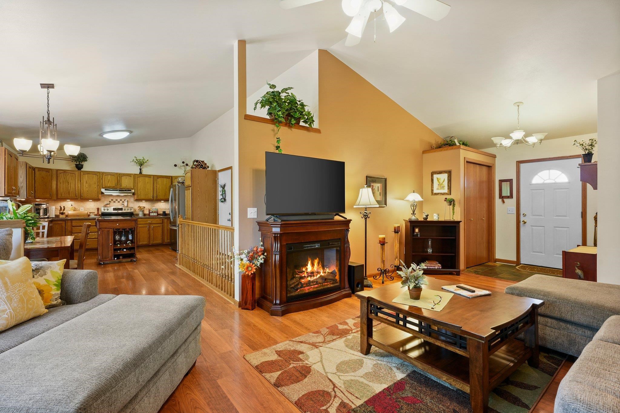 323 Overlook Terrace