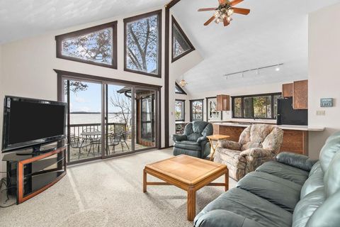 Tiny photo for N4826 N Lakeshore Drive, Princeton, WI 54968 (MLS # MM1898029)