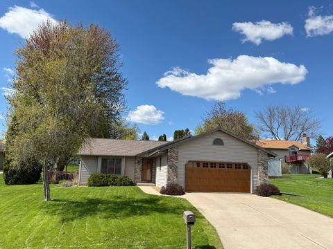 528 W Mohawk Trail, Deforest, WI 53532 - #: 1999336