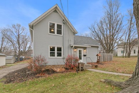 Tiny photo for 610 E Fulton Street, Edgerton, WI 53534 (MLS # 2012744)