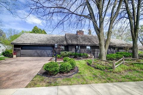 105 N Yellowstone Drive, Madison, WI 53705 - #: 1993651