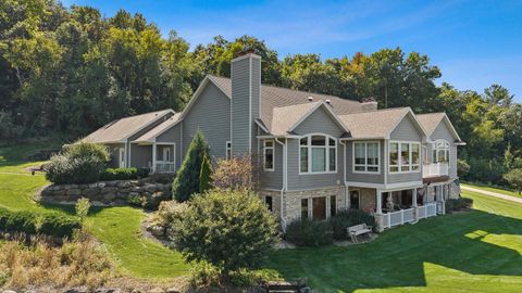 Photo of N2420-N2432 Highway 188, Lodi, WI 53555 (MLS # 2008030)