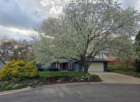 Photo of 1534 Sellery Street, Middleton, WI 53562 (MLS # 2021926)