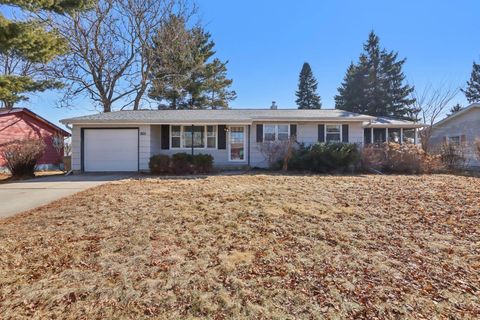 Photo of 1105 Sequoia Trail, Madison, WI 53713 (MLS # 2017753)