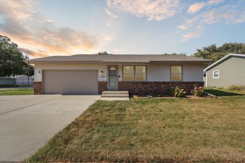 Photo of 1326 S Orchard Street, Janesville, WI 53546 (MLS # 2006915)