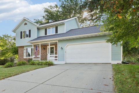 Tiny photo for 1007 Eric Lane, Waunakee, WI 53597 (MLS # 2012544)