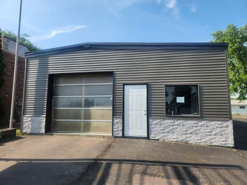 Photo of 1015 8th Street, Baraboo, WI 53913 (MLS # 2018170)