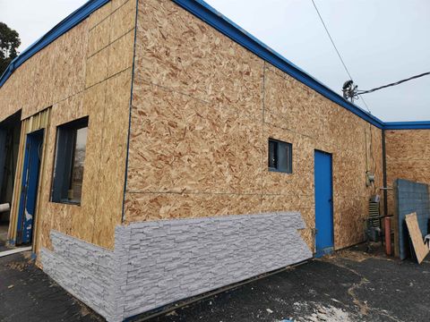 Photo of 1015 8th Street, Baraboo, WI 53913 (MLS # 2018170)