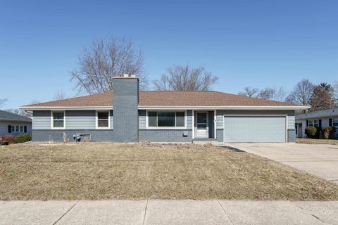 Photo of 2211 Ruger Avenue, Janesville, WI 53545 (MLS # 2017446)