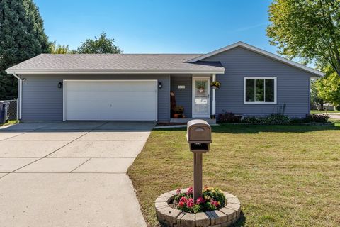 Photo of 1331 W Burbank Avenue, Janesville, WI 53546 (MLS # 2010049)