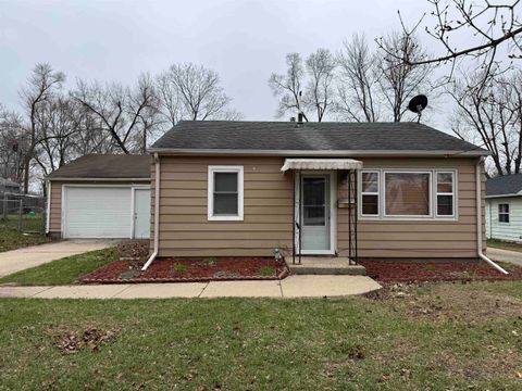 Photo of 1532 Vernon Avenue, Beloit, WI 53511 (MLS # 2020112)