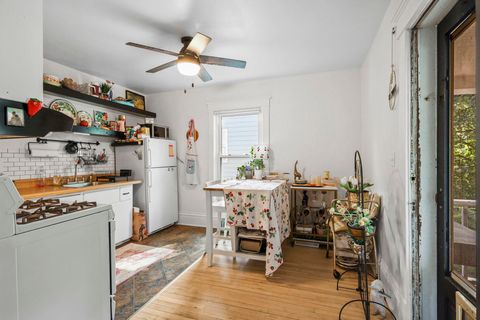 Tiny photo for 1308 Eberhardt Court, Madison, WI 53715 (MLS # 2008117)