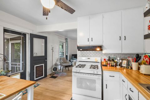 Tiny photo for 1308 Eberhardt Court, Madison, WI 53715 (MLS # 2008117)