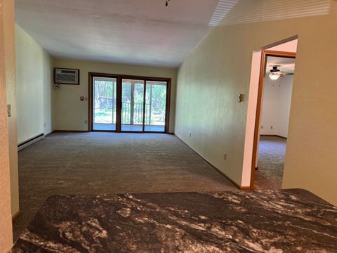 Tiny photo for 280 N Campbell Road C #C, Oshkosh, WI 54902 (MLS # 2005634)