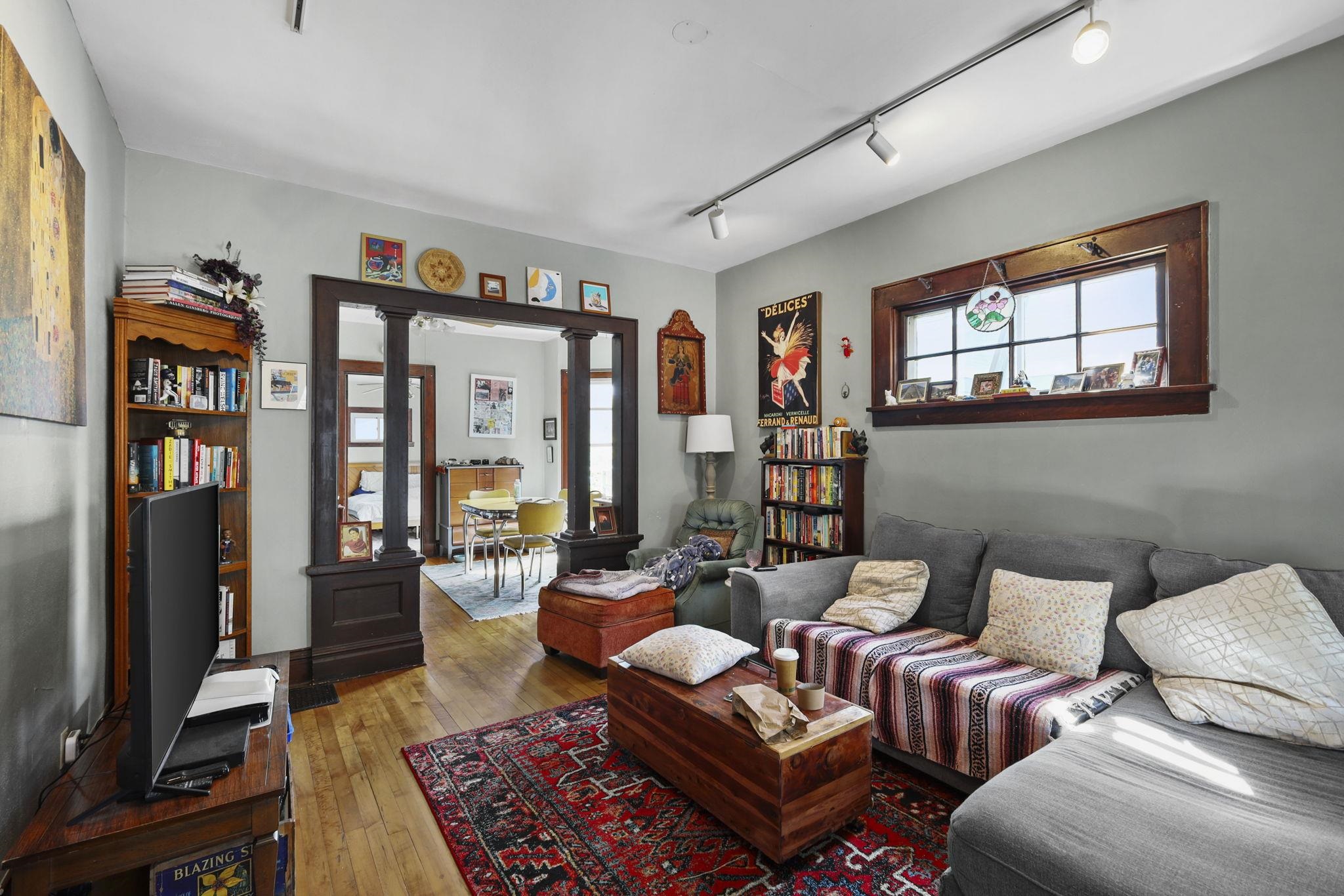 217 N 6th Street