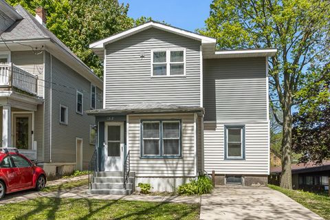 Photo of 1212 E Johnson Street, Madison, WI 53703 (MLS # 2023201)