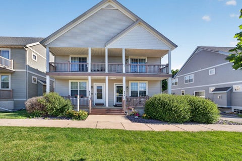 Photo of 972 Stonehaven Drive, Sun Prairie, WI 53590 (MLS # 2026635)