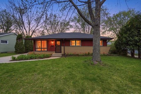 Photo of 4514 Jay Drive, Madison, WI 53704 (MLS # 2022256)
