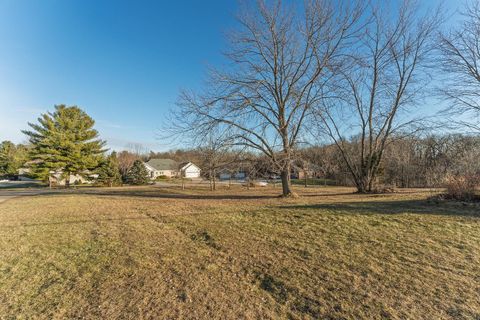 Photo of Lot 1 CSM 7164 Coves Court, Merrimac, WI 53561 (MLS # 2014881)