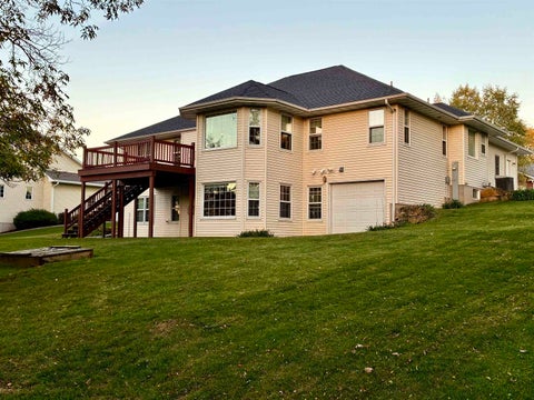 Photo of 1150 Reddy Drive, Platteville, WI 53818 (MLS # 2035179)