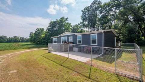 Tiny photo for 626 N SEMROW Road, Coloma, WI 54930 (MLS # NE50313019)