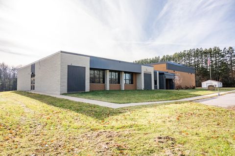 Photo of 201 Hoehn Drive, Lyndon Station, WI 53944 (MLS # 2012988)