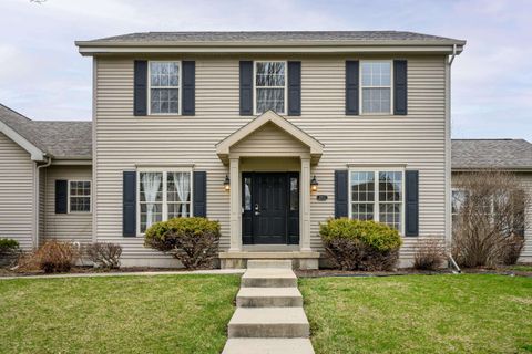 Photo of 5715 Sandhill Drive, Middleton, WI 53562 (MLS # 2020657)