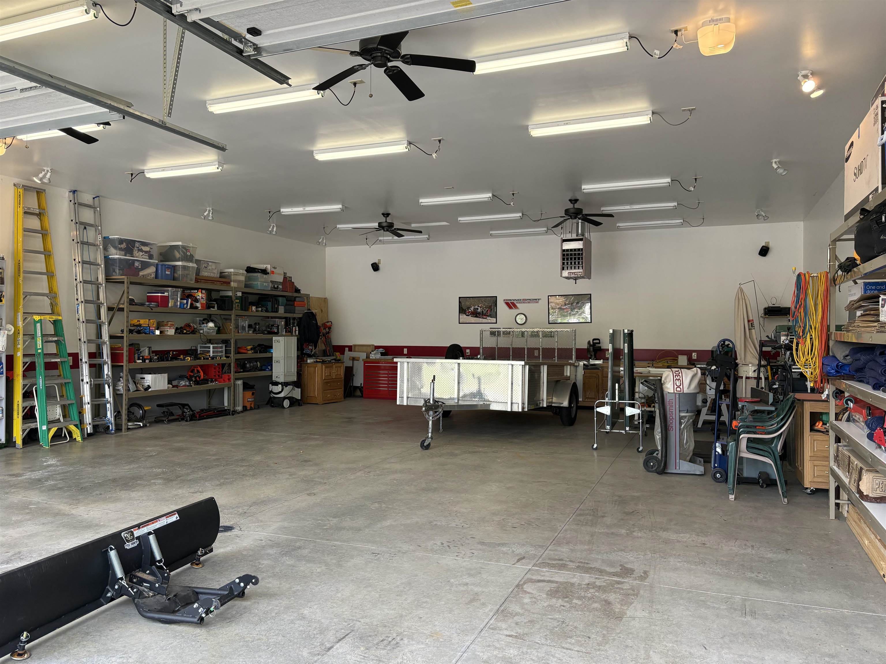 1613 Hornet Trail
