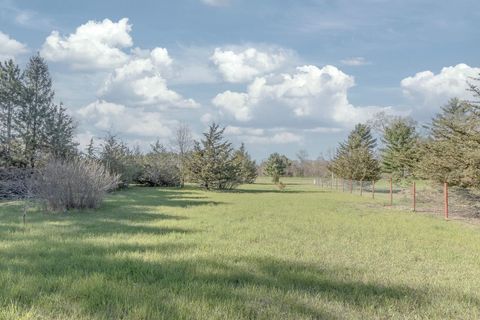 Photo of 3646 13th Drive, Wisconsin Dells, WI 53965 (MLS # 1999209) Photo of 3646 13th Drive, Wisconsin Dells, WI 53965 (MLS # 1999209)