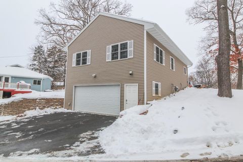 Photo of W9350 Oakland Road, Cambridge, WI 53523 (MLS # 2013502)