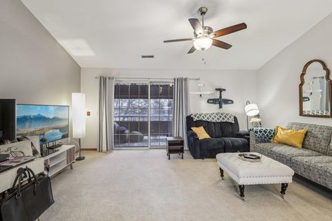 Photo of 279 Kearney Way, Waunakee, WI 53597 (MLS # 2015197)