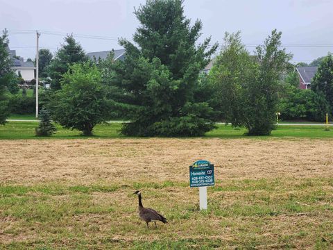 Photo of L127 Lucas Lane, Sun Prairie, WI 53590 (MLS # 2018515)