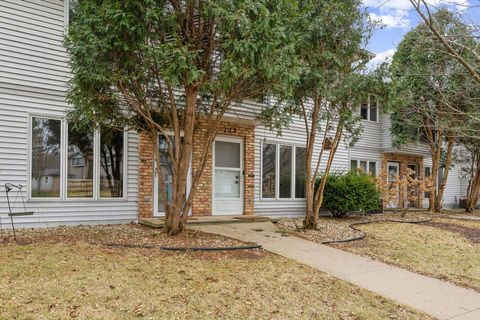 723 N Thompson Drive, Madison, WI 53704 - #: 1996279