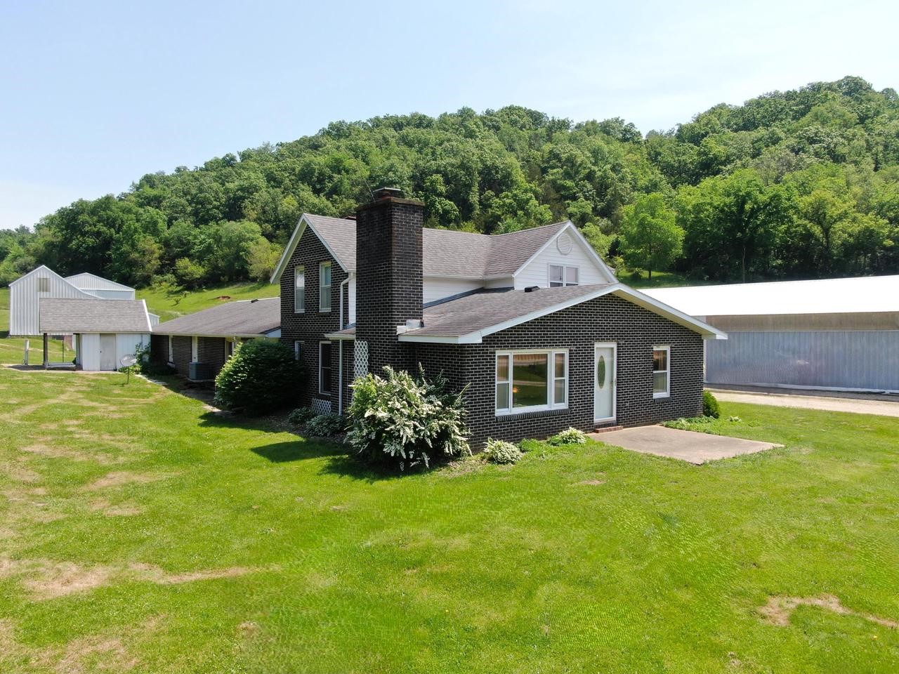 16884 COUNTY ROAD S